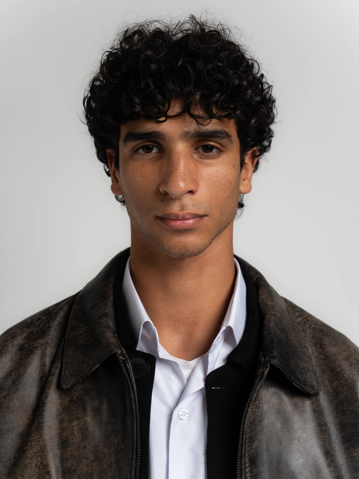 DISTRESSED LEATHER JACKET - AGED BROWN