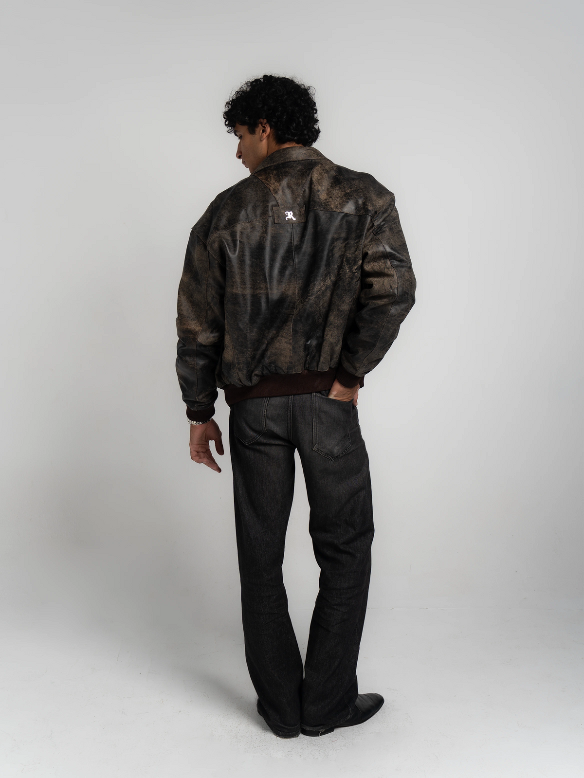 DISTRESSED LEATHER JACKET - AGED BROWN