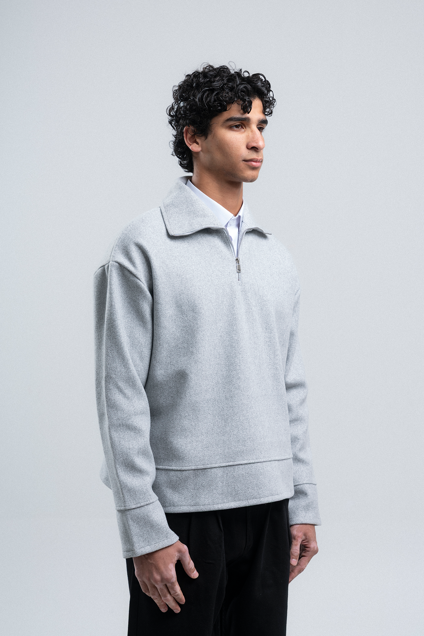 CORE QUARTER ZIP - GREY