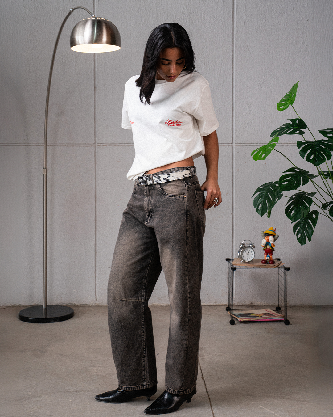 BARREL LEG JEANS - RUST BROWN