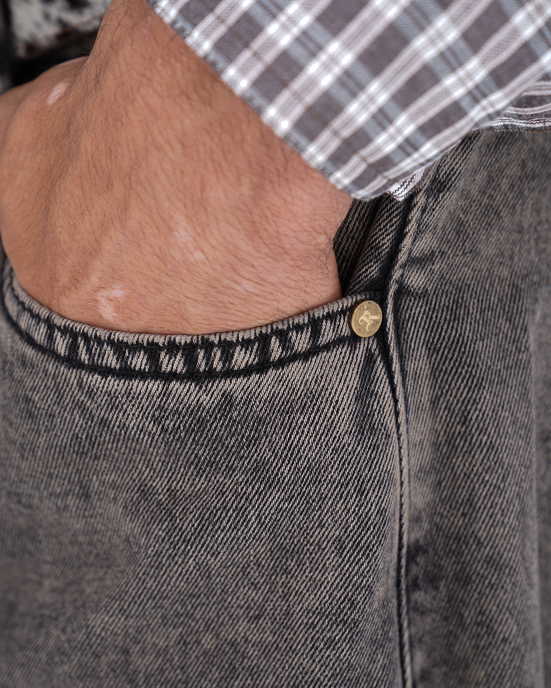 BARREL LEG JEANS - RUST BROWN